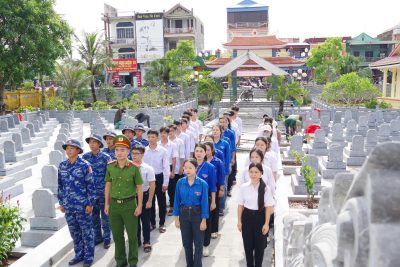 TUỔI TRẺ TRƯỜNG MẦM NON PHÚC THẮNG CHUNG TAY TRI ÂN CÁC ANH HÙNG LIỆT SĨ